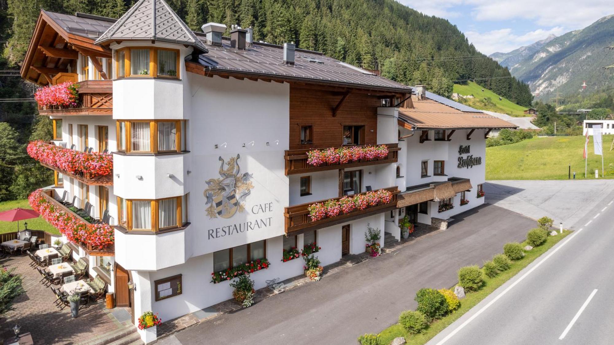 Hotel Troschana Flirsch Eksteriør bilde